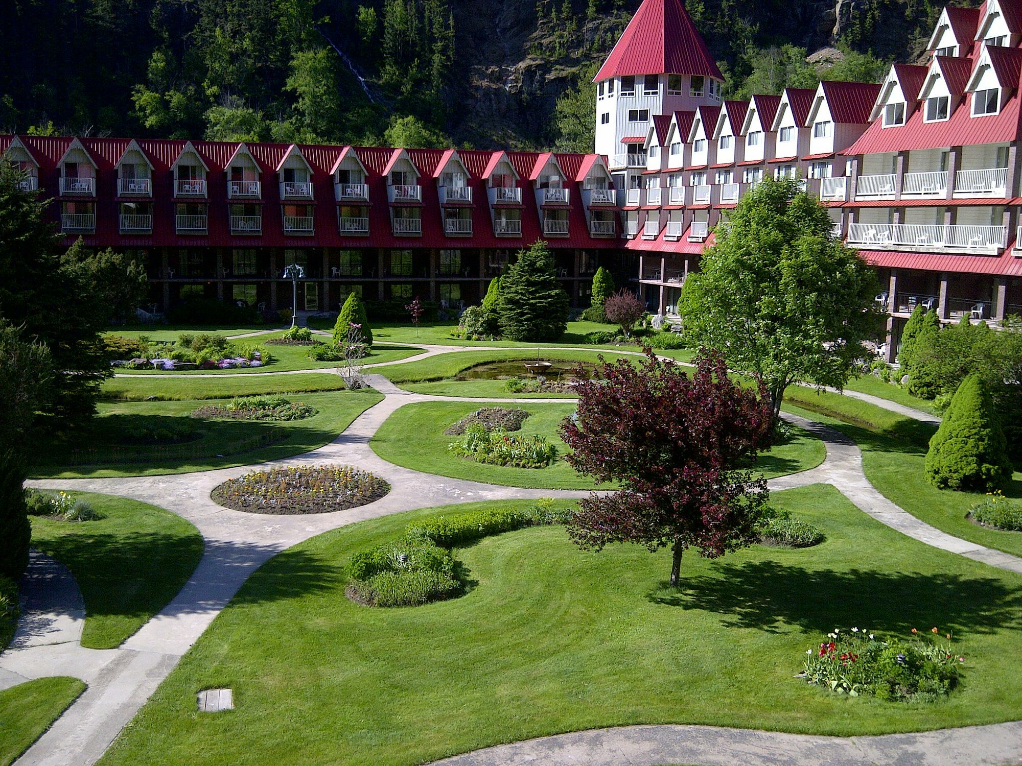 Three Valley Lake Chateau Revelstoke Bagian luar foto